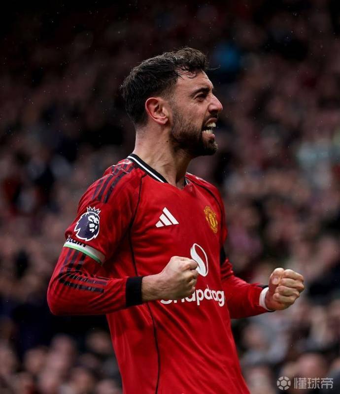  布鲁诺·费尔南德斯，本赛季曼联关键先生；天空体育盛赞其大师风范，他有望摘得英超桂冠。 体育新闻