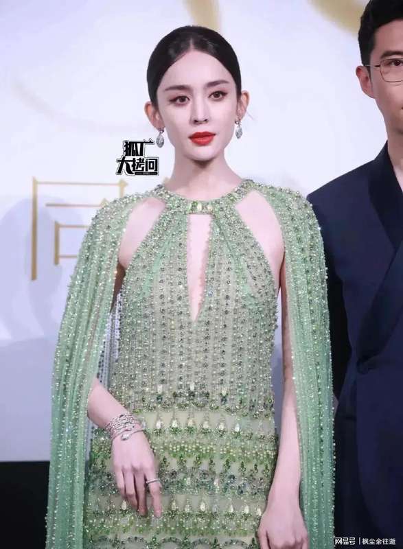 千次曝光背后的博弈：流量时代的红毯审美实验 IT技术