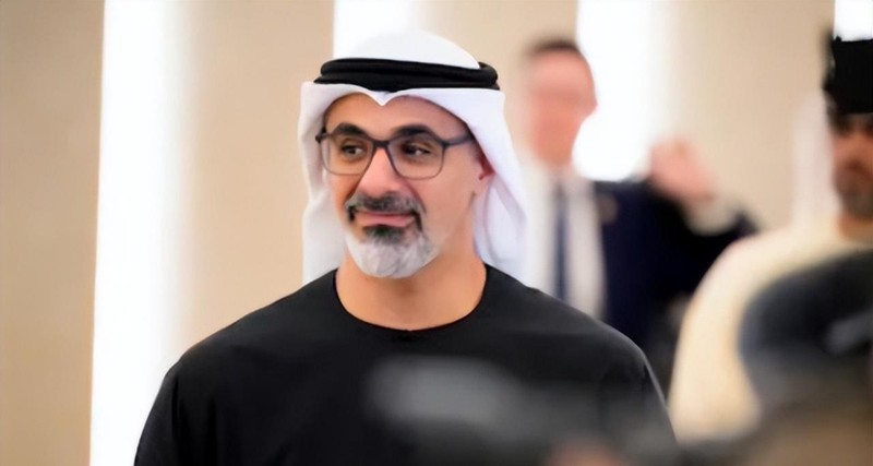  当能源命脉被掐住：阿联酋的紧急抉择与中国的中立智慧 新闻