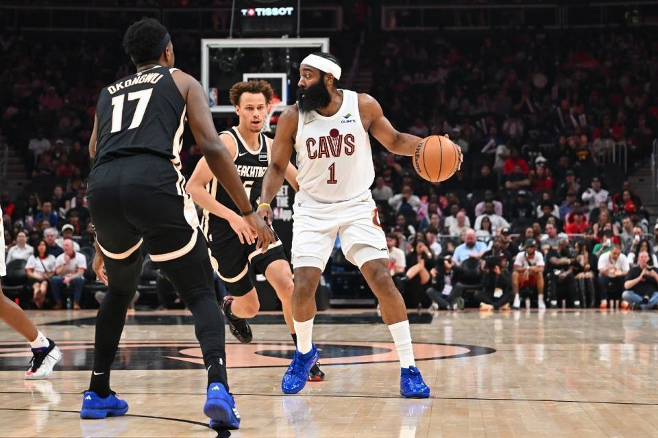  技术解码：老鹰124-102大胜骑士背后的数据密码与战术革命 体育新闻